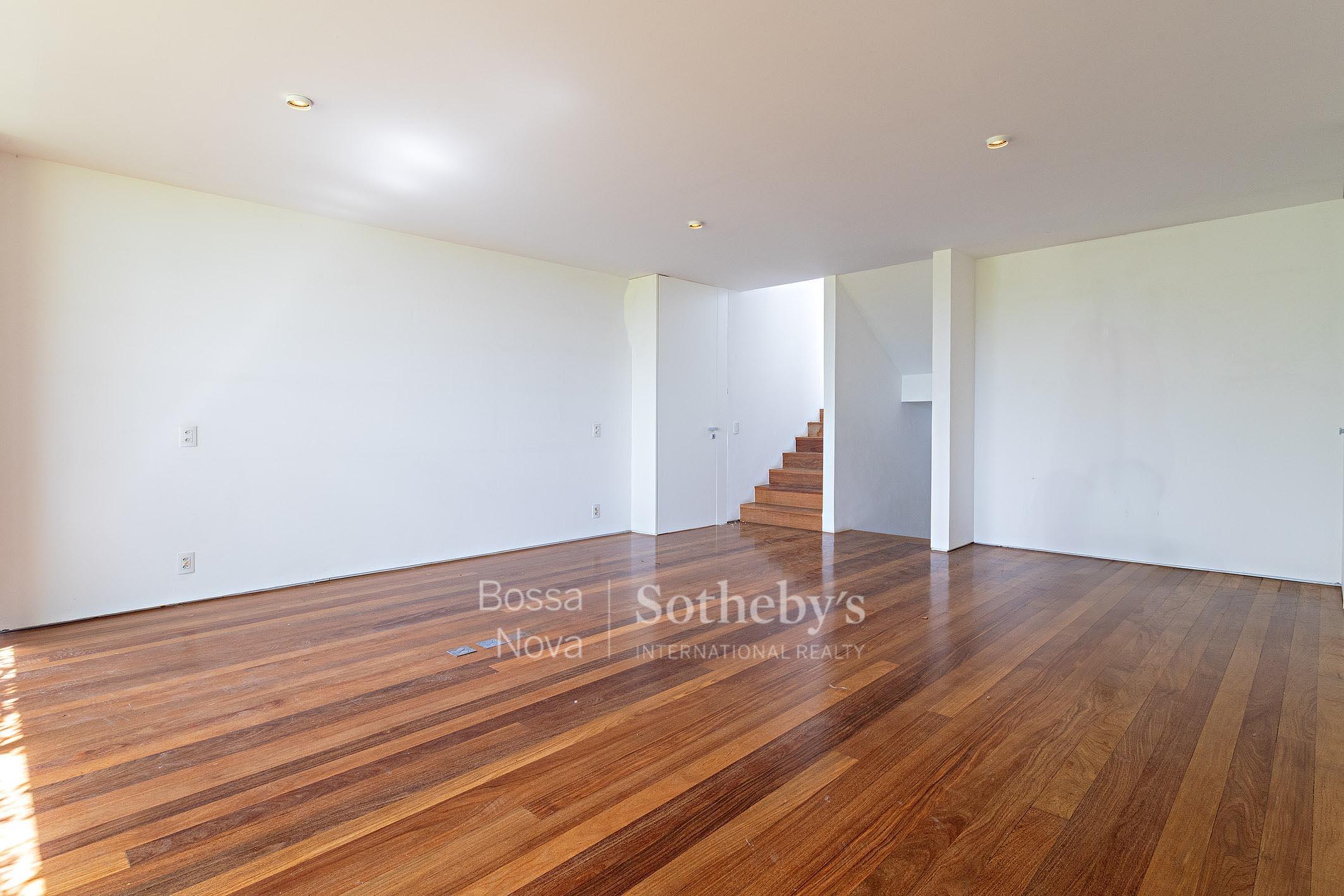 Cobertura Triplex para venda em Vila Madalena